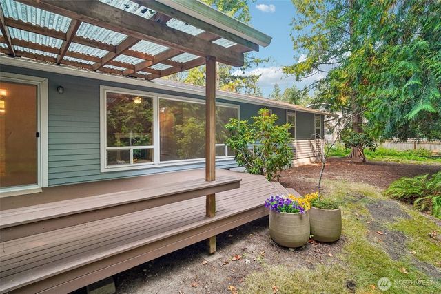 10403 NE 135th Place, Kirkland, WA 98034