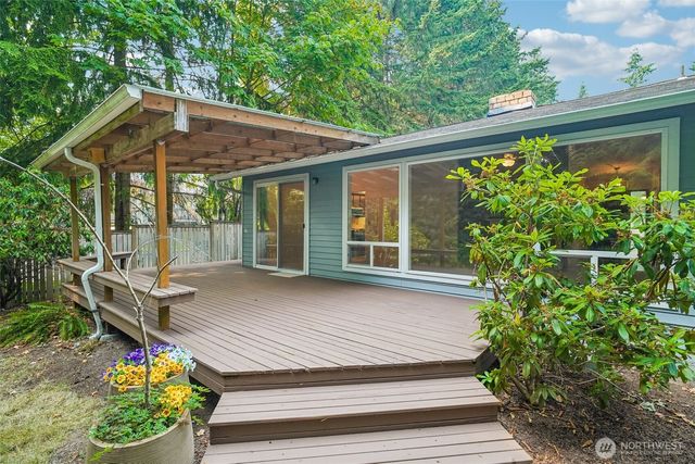 10403 NE 135th Place, Kirkland, WA 98034