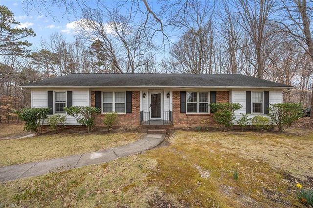 1709 Brandywine Drive, Clemmons, NC 27012