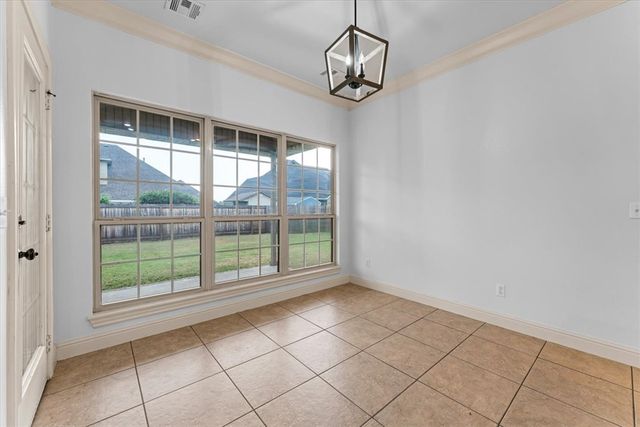 4334 E Oakmont Drive, Fayetteville, AR 72701