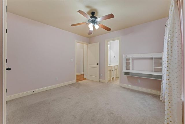 4334 E Oakmont Drive, Fayetteville, AR 72701