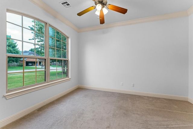 4334 E Oakmont Drive, Fayetteville, AR 72701