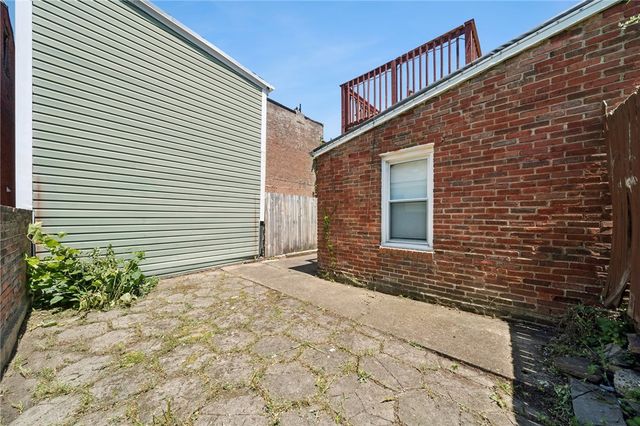 114 S 12th Street, South Side, PA 15203