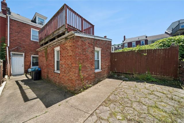 114 S 12th Street, South Side, PA 15203