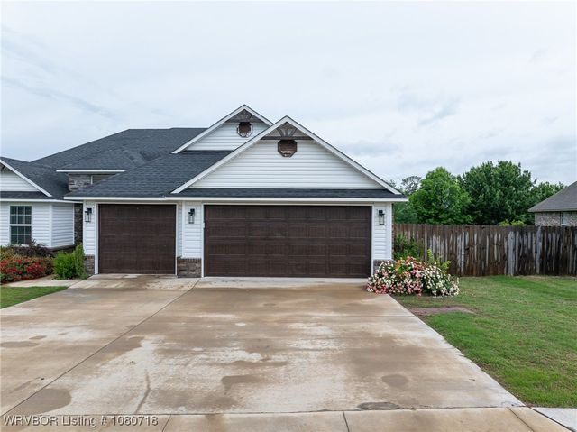 2331 Durango Drive, Van Buren, AR 72956