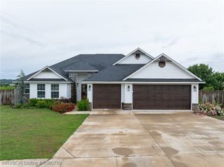 2331 Durango Drive, Van Buren, AR 72956