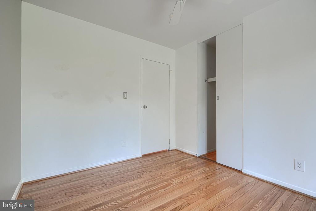 Image 18 of property listing at 112 CONEWOOD AVE, Reisterstown, MD 21136