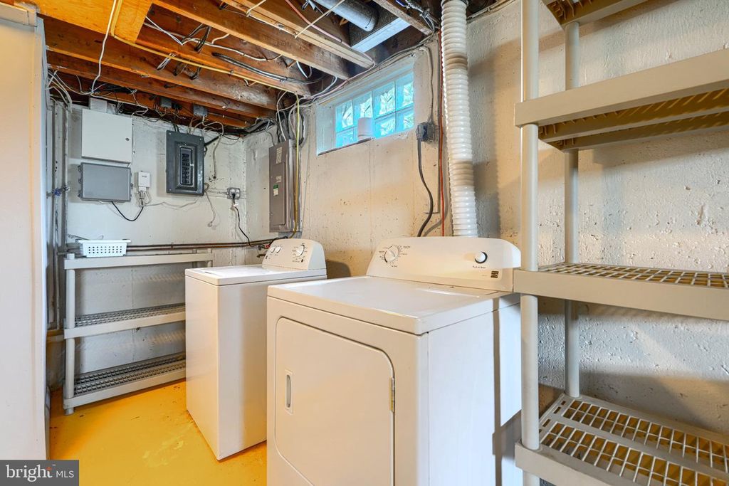 Image 26 of property listing at 112 CONEWOOD AVE, Reisterstown, MD 21136