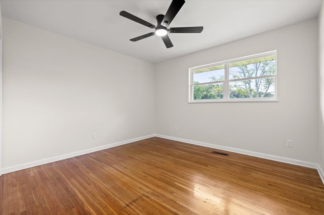 4329 S Ga 301 Highway, Trenton, GA 30752