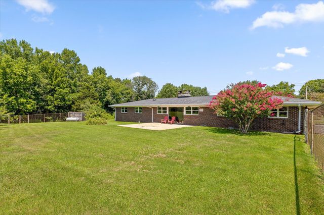 4329 S Ga 301 Highway, Trenton, GA 30752