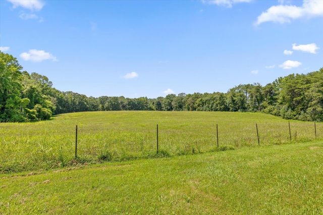4329 S Ga 301 Highway, Trenton, GA 30752