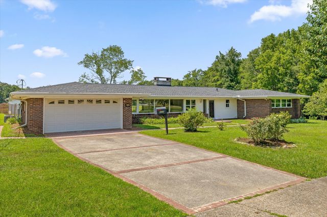 4329 S Ga 301 Highway, Trenton, GA 30752