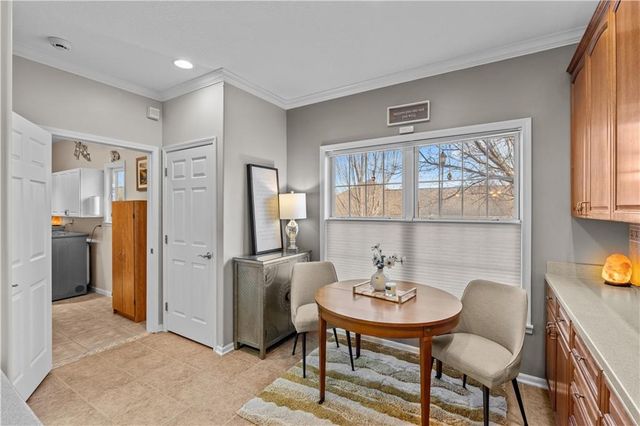 11020 Charlotte Street, Kansas City, MO 64131