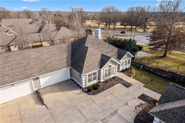 11020 Charlotte Street, Kansas City, MO 64131