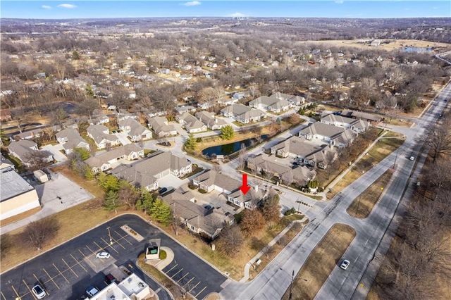 11020 Charlotte Street, Kansas City, MO 64131