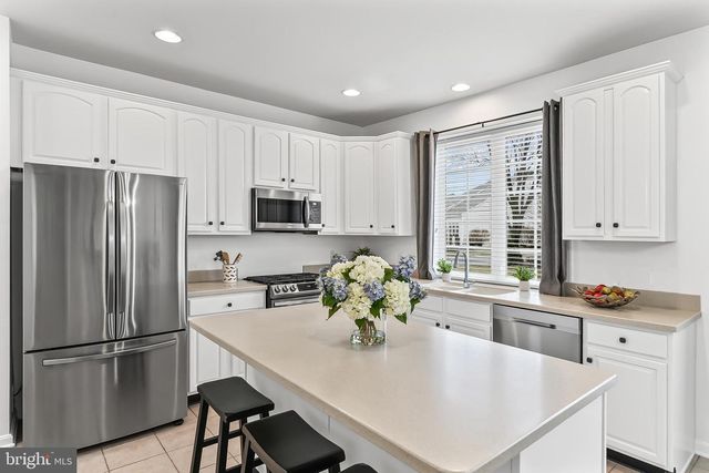 403 LILAC DR, Kennett Square, PA 19348