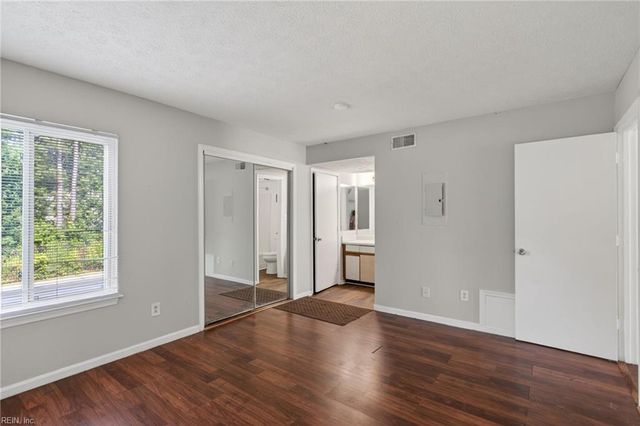 223 Pacific DR, Hampton, VA 23666