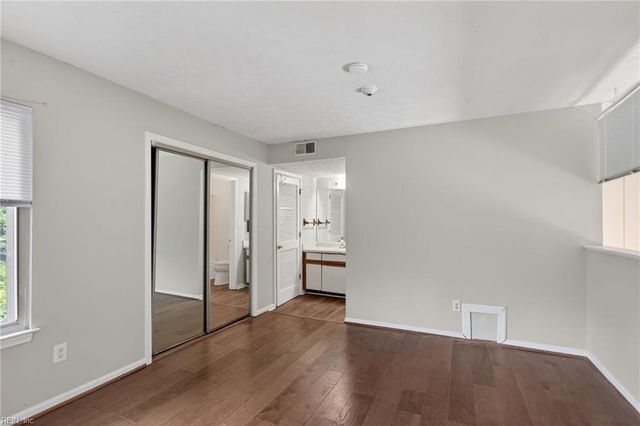 223 Pacific DR, Hampton, VA 23666
