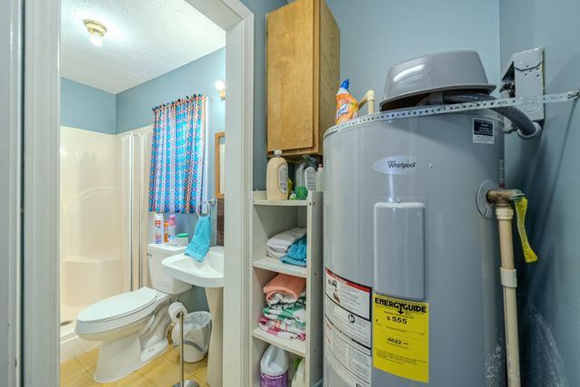 241 N MAPLE ST, Adamsville, TN 38310