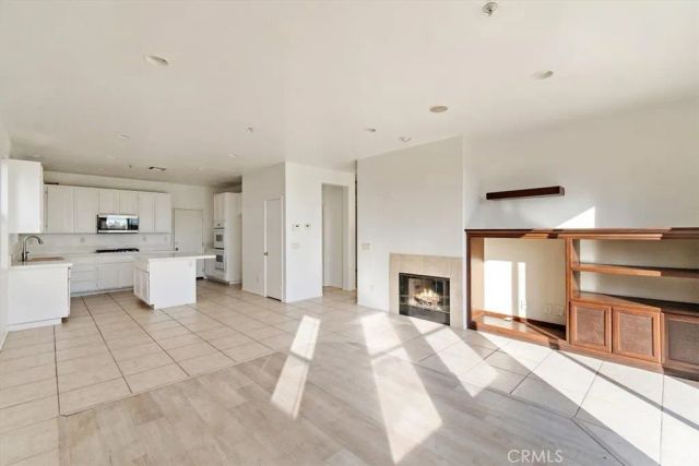 16757 Escalon, Fontana, CA 92336