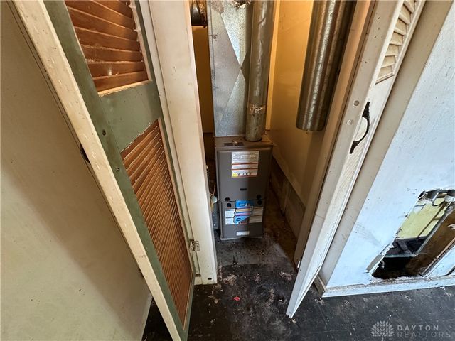 2960 N Diamond Mill Road, Dayton, OH 45426