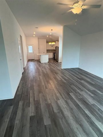 94 County Road 5102 A, Cleveland, TX 77327