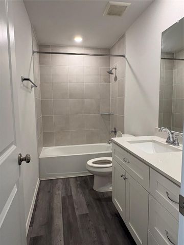 94 County Road 5102 A, Cleveland, TX 77327