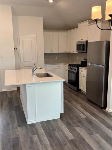 94 County Road 5102 A, Cleveland, TX 77327
