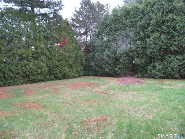 130 Woodland Street, Manchester, CT 06042