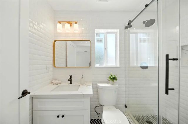 2206 W 78th, Inglewood, CA 90305