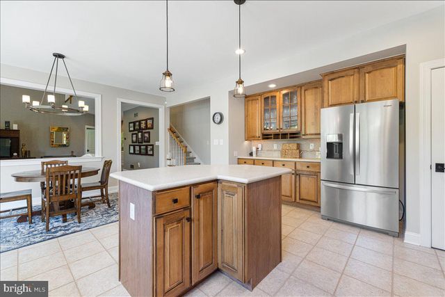 104 PICKWICK DR, Doylestown, PA 18901