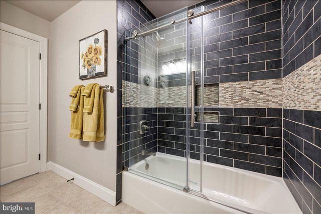 104 PICKWICK DR, Doylestown, PA 18901