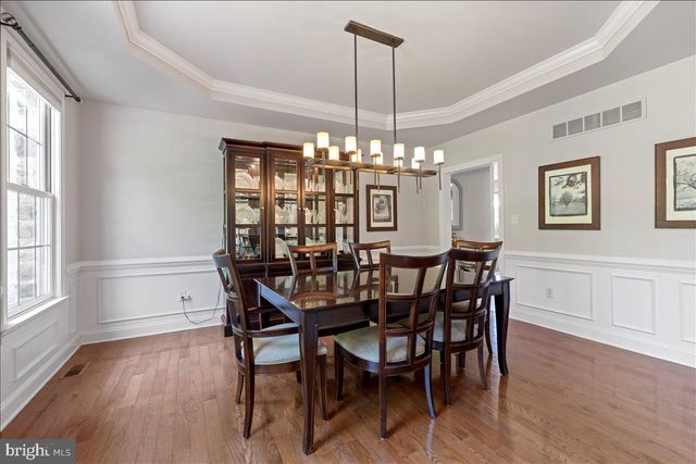 104 PICKWICK DR, Doylestown, PA 18901