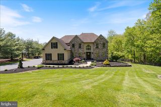 104 PICKWICK DR, Doylestown, PA 18901