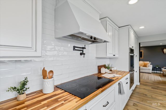 12170 Chinden Ridge, Boise, ID 83714