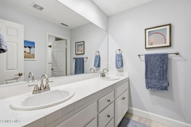 3358 Crossland Street, Thousand Oaks, CA 91362