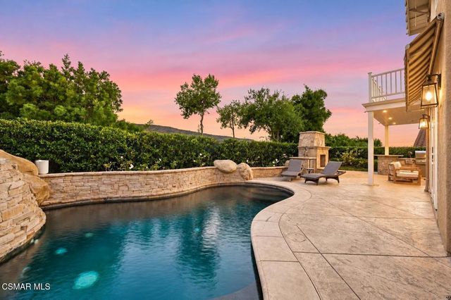 3358 Crossland Street, Thousand Oaks, CA 91362
