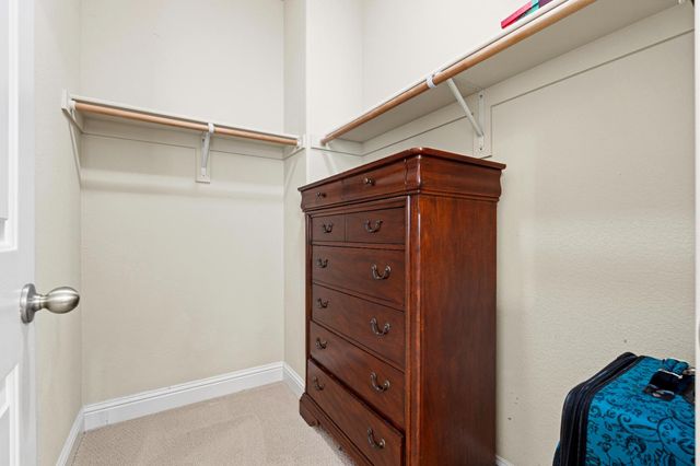 3210 Lori Ct, Roseville, CA 95747