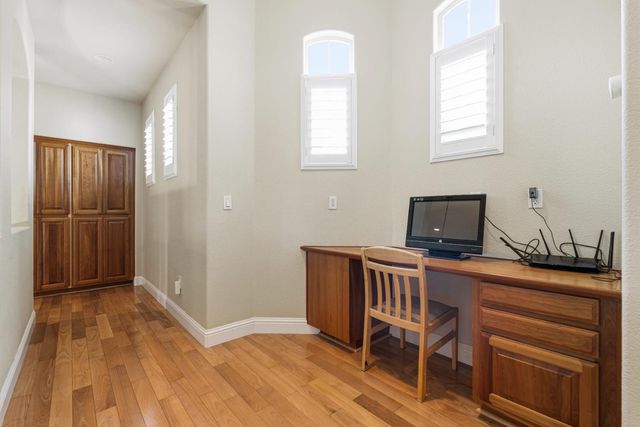 3210 Lori Ct, Roseville, CA 95747