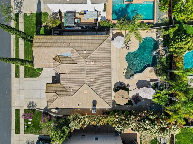 3210 Lori Ct, Roseville, CA 95747