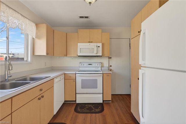 1101 Fontana AVE, Chesapeake, VA 23325