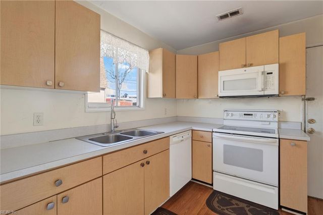 1101 Fontana AVE, Chesapeake, VA 23325