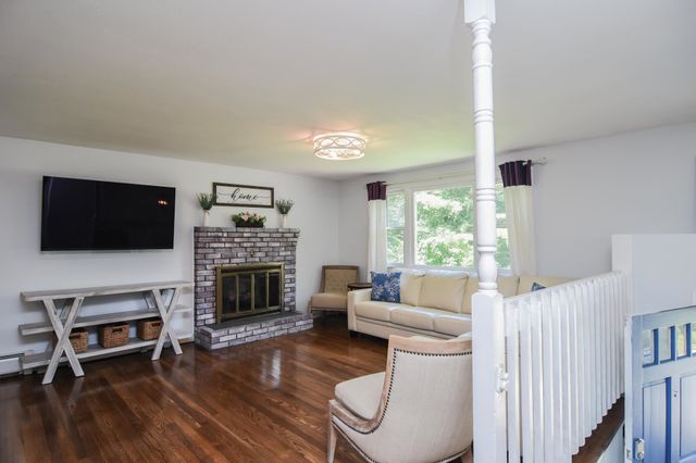 3 Greenleaf Street, Merrimack, NH 03054