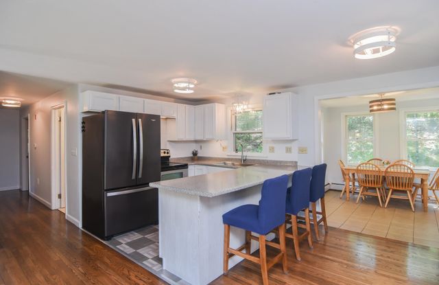 3 Greenleaf Street, Merrimack, NH 03054