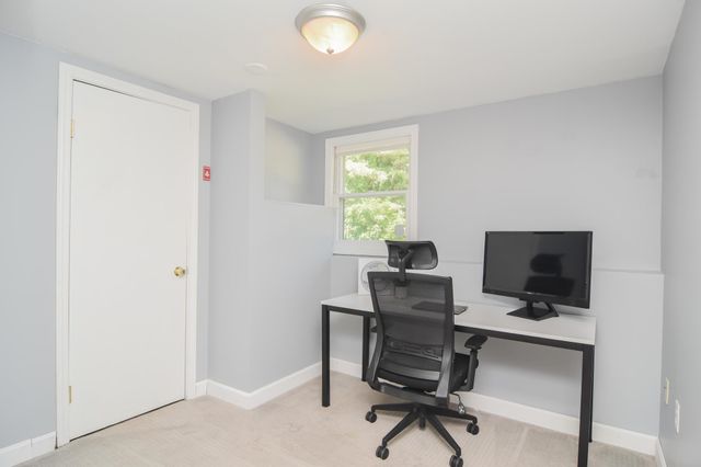 3 Greenleaf Street, Merrimack, NH 03054