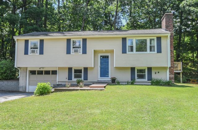 3 Greenleaf Street, Merrimack, NH 03054