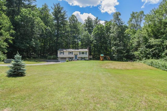3 Greenleaf Street, Merrimack, NH 03054