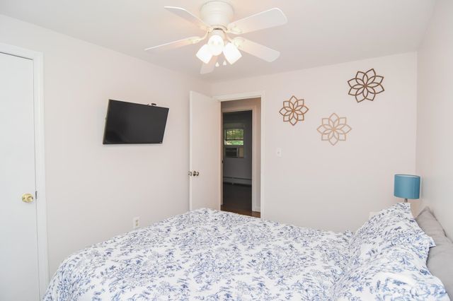 3 Greenleaf Street, Merrimack, NH 03054