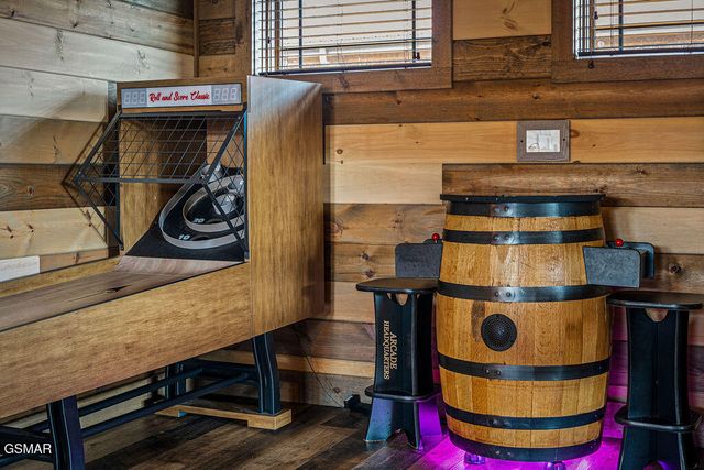 2011 Turkey Creek Way, Pigeon Forge, TN 37862