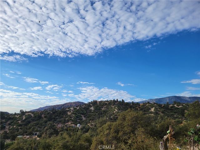 3131 Whispering Pines Rd, Pinon Hills, CA 92397
